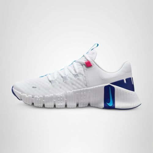 Nike Free Metcon 5 Women's Workout Shoes (DV3950-103, White/Fierce Pink/DEEP Royal Blue/Aquarius Blue) Size 8