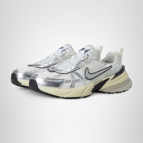 Nike Womens V2K Run Summit White/Metallic Silver 9.5 Medium