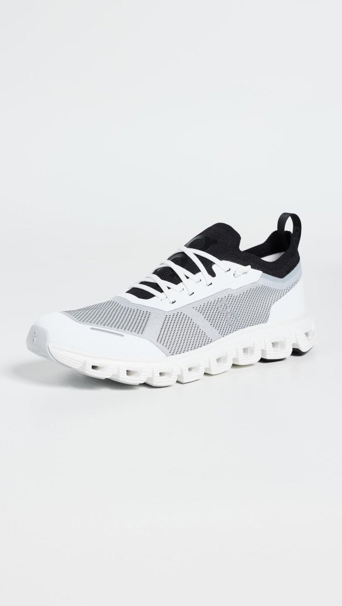 On Women's Cloud 6 Versa Sneakers, White/Black, 10 Medium US