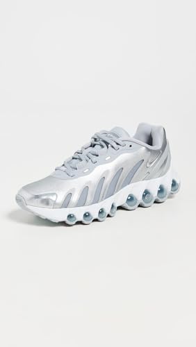 Nike Women's Air Max Dn8 Sneakers, Wolf Grey/MTLC Silver/Off White, 9 Medium US