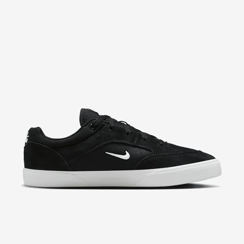 Skate SB Malor Shoes in Black & White by Nike