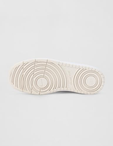 Nike Kid's Court Borough Low Bball, White/Shimmer-Chalk-White, 6Y