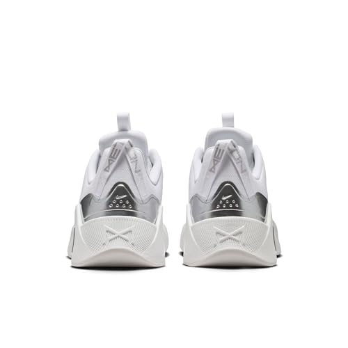 Nike Womens, Free Metcon 7, White/Metallic Silver/Photon Dust, 7.5 Medium