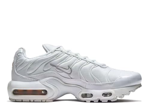 Nike girls Air Max Plus shoe, White Metallic Silver 100, 6 Big Kid