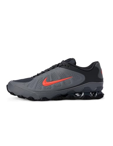Nike Men's Reax 8 NSW Sl, Smoke Grey/Bright Crimson-Black, 11