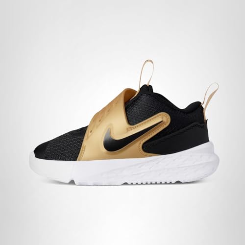 Nike Big Kid's Team Hustle D Basketball Shoes, Black/Black-Metallic Gold-White, 4Y