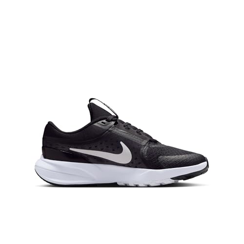 Nike Big Kid's Star Runner 5 Running Shoes, Black/White-White, 5.5Y