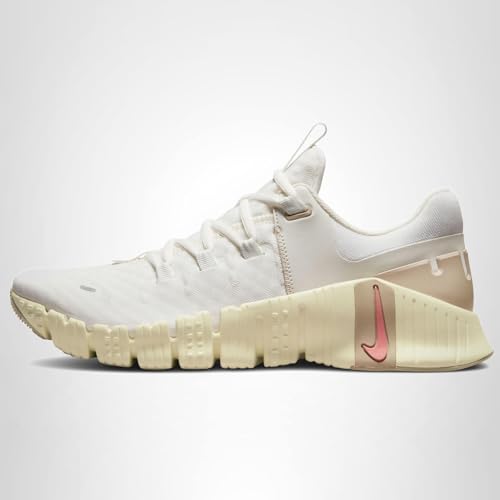 Nike Women's Free MetconCross Trainer, Sail Sail Sanddrift Coconut Milk, 7.5 US