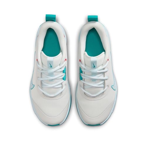 Nike Kid's Omni Multi-Court, Off White/Glacier Blue-Energy, 6Y
