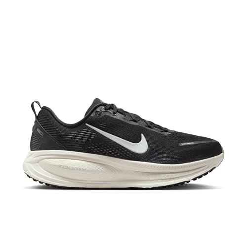 Nike Mens Vomero 18 Black/Summit White/Coconut Milk 9 Wide