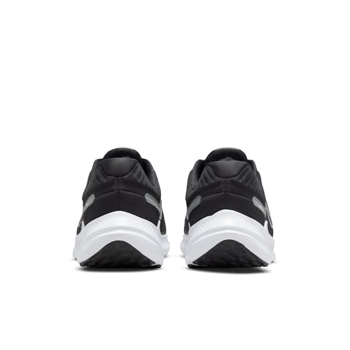 Nike Men's Quest 5 Sneaker, Black White Smoke Grey Dk Smoke Grey, 10