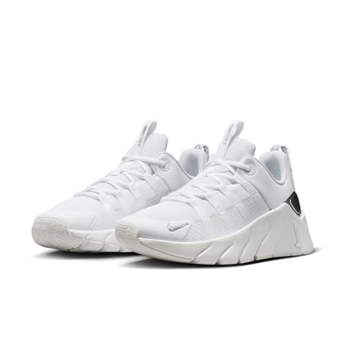 Nike Womens, Free Metcon 7, White/Metallic Silver/Photon Dust, 7.5 Medium