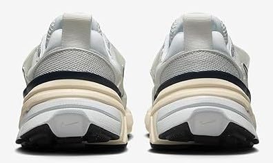 Nike Women's V2K Run Shoes (FD0736-004, Platinum Tint/Pure Platinum/Guava Ice) Size 8