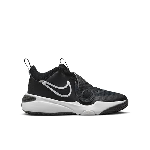Nike Boy's Team Hustle D 11 Sneaker, Black White, 5.5 US