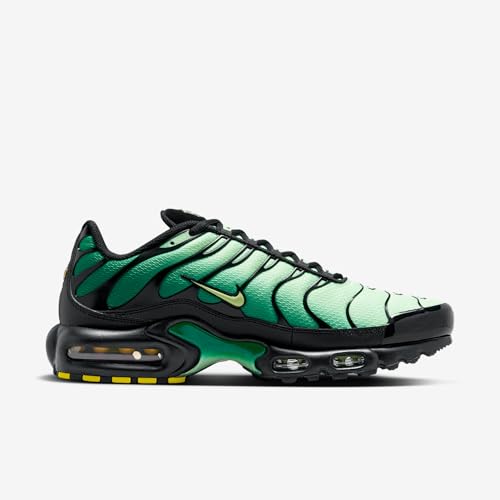 Nike Air Max Plus Men's Shoes (DM0032-301, Vapor Green/Malachite/Black/Light Lemon Twist) Size 10.5