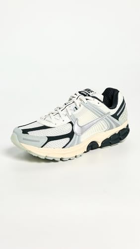 Nike Women's Zoom Vomero 5 Sneakers, Sail/Metallic Silver/Lt Silver, 7.5 Medium US