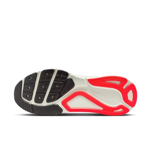 Nike Mens Structure 26 White/Bright Crimson/Medium Ash 10.5 Medium