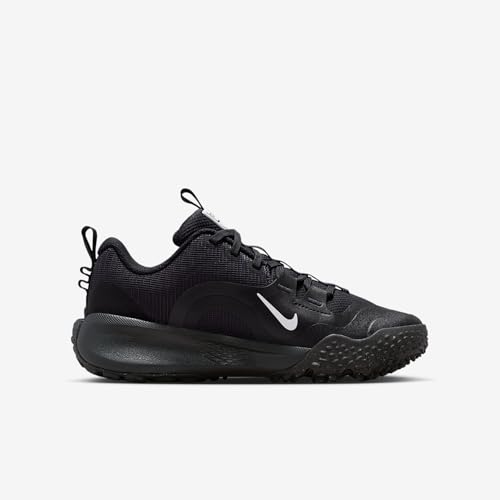 Nike Cross Turf Big Kids' Shoes (Black/White) Size 6