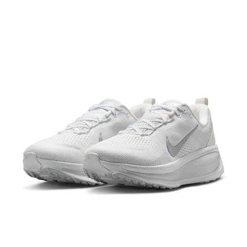 Nike Women's Vomero 18 White/Metallic Silver/Photon Dust 9 Medium