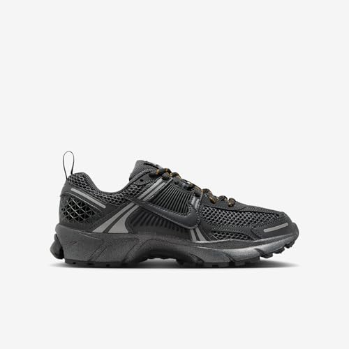 Nike Vomero 5 Big Kids' Shoes with Reflective Accents (Dark Smoke Grey/Dark Grey/Smoke Grey) Size 6.5