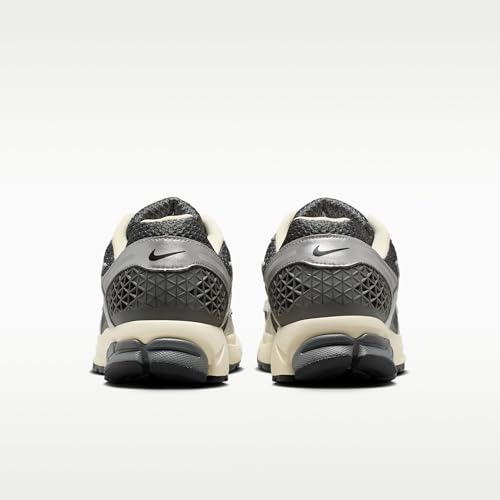 Nike Zoom Vomero 5 Men's Shoes (Iron Grey/Metallic Silver/Coconut Milk/Chrome) Size 10