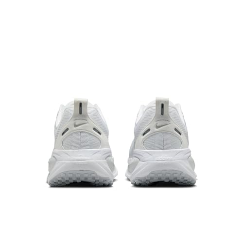 Nike Women's Vomero 18 White/Metallic Silver/Photon Dust 9 Medium