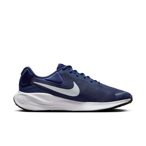 Nike Men's Revolution 7Sneaker