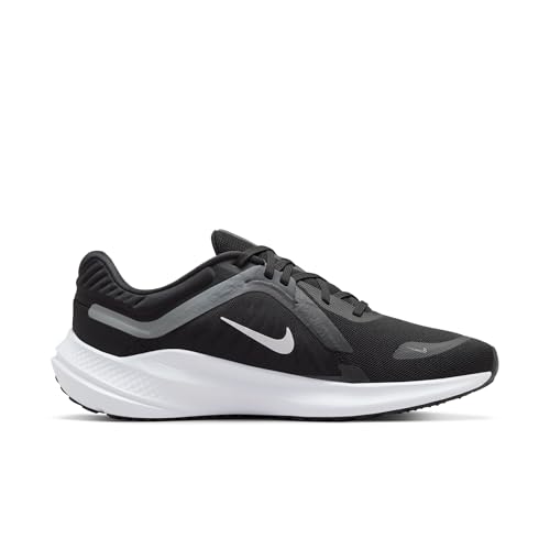 Nike Men's Quest 5 Sneaker, Black White Smoke Grey Dk Smoke Grey, 10