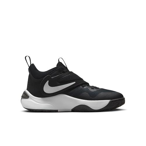 Nike Boy's Team Hustle D 11 Sneaker, Black White, 5.5 US