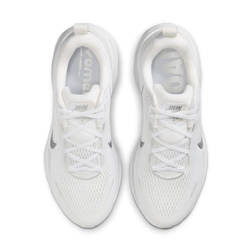 Nike Women's Vomero 18 White/Metallic Silver/Photon Dust 9 Medium