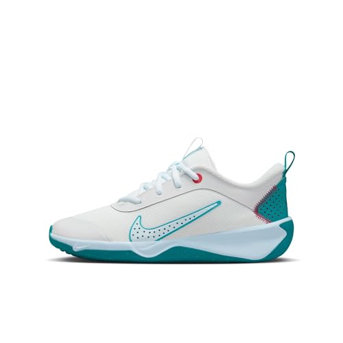 Nike Kid's Omni Multi-Court, Off White/Glacier Blue-Energy, 6Y