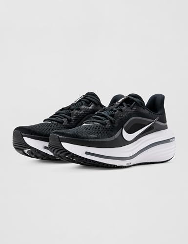 Nike Women's Air Winflo 12, Black/White-Dark Smoke Grey, 8