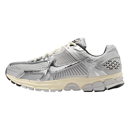 Nike Zoom Vomero 5 Men's Shoes (Gray Fog/Metallic Silver/Coconut Milk/Chrome) Size 10.5