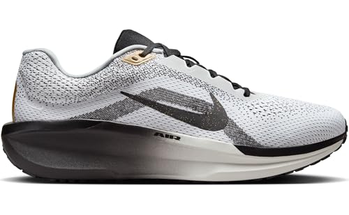 Nike Winflo 11 SE Men's Road Running Shoes (HQ7975-100, White/Metallic Gold/Light Smoke Grey/Black) Size 10.5