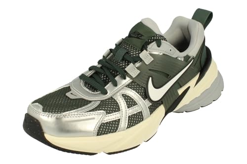 Nike V2K Run Shoes (HJ4497-300, Vintage Green/Mineral Spruce/Wolf Grey) Size 11