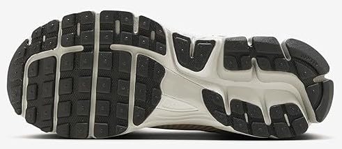 WMNS Nike Zoom Vomero 5 (Pearl White/Chrome-Light Bone)