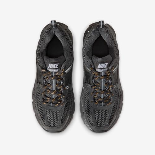 Nike Vomero 5 Big Kids' Shoes with Reflective Accents (Dark Smoke Grey/Dark Grey/Smoke Grey) Size 6.5