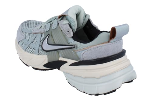 Chrome 003 Nike Women's V2K Run Trainers - Light Pumice