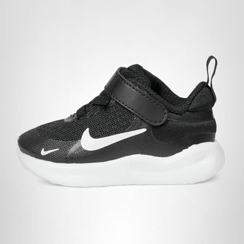 Nike Big Kid's Revolution 7 Running Shoes, Black/White-White, 6Y