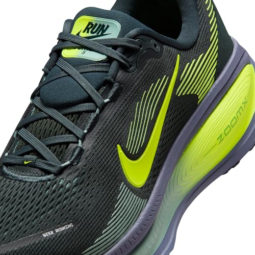 Nike Men's Vomero 18 Seaweed/Volt/Cannon/Sanded Purple 8 Medium