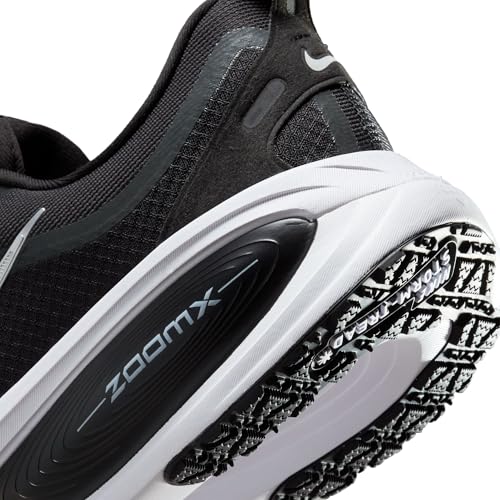 Nike Mens Vomero 18 Gore-TEX Black/Metallic Silver/Anthracite/White 8 Medium