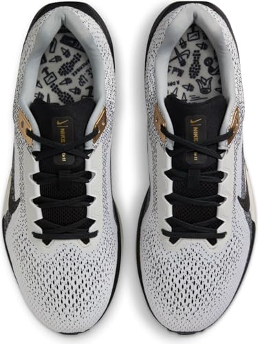 Nike Winflo 11 SE Men's Road Running Shoes (HQ7975-100, White/Metallic Gold/Light Smoke Grey/Black) Size 10.5