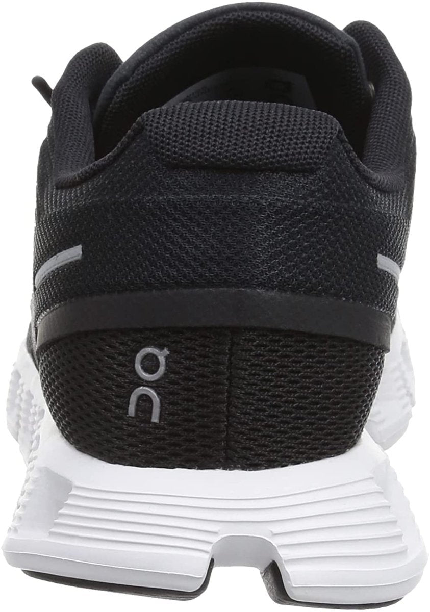 On Men's Cloud 5 Sneakers, Black/White, 11