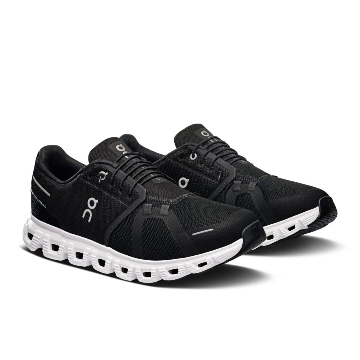 On Men's Cloud 6 Sneakers, Black | White, 11 Medium US