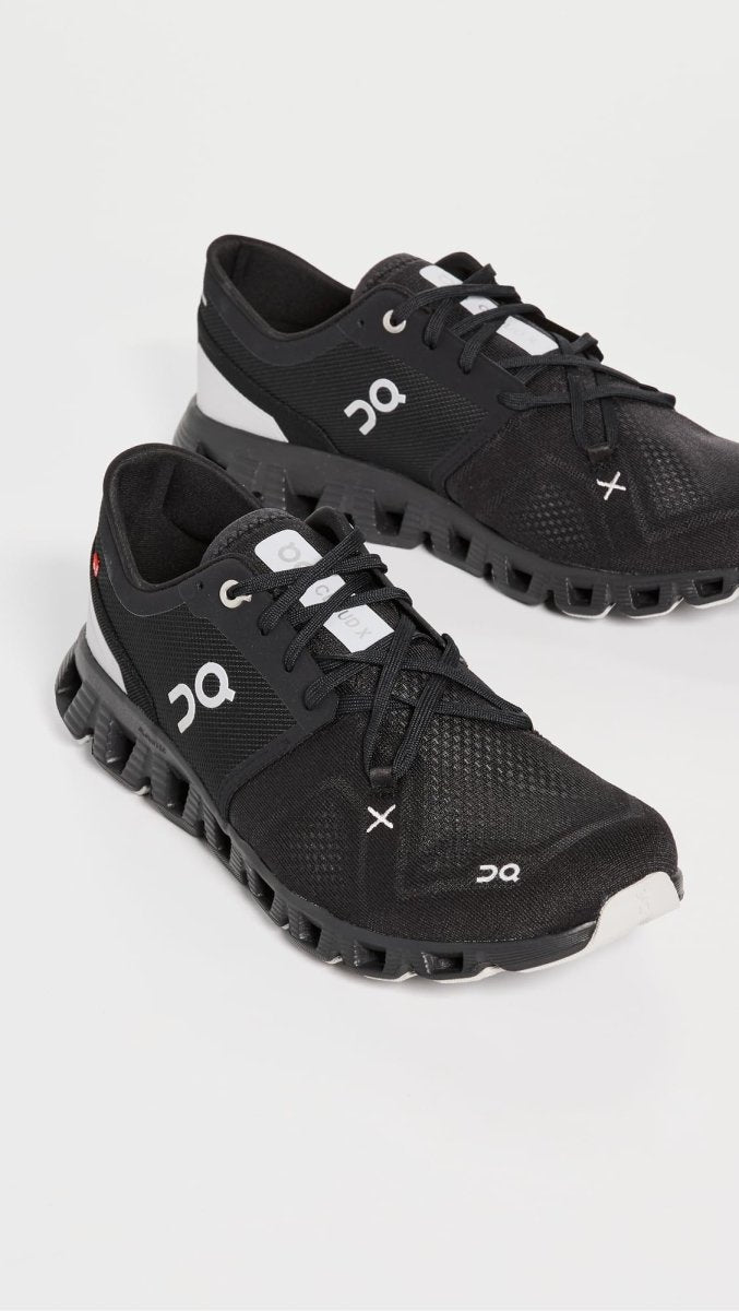 On Men's Cloud X 3 Sneakers, Black, 10.5 Medium US