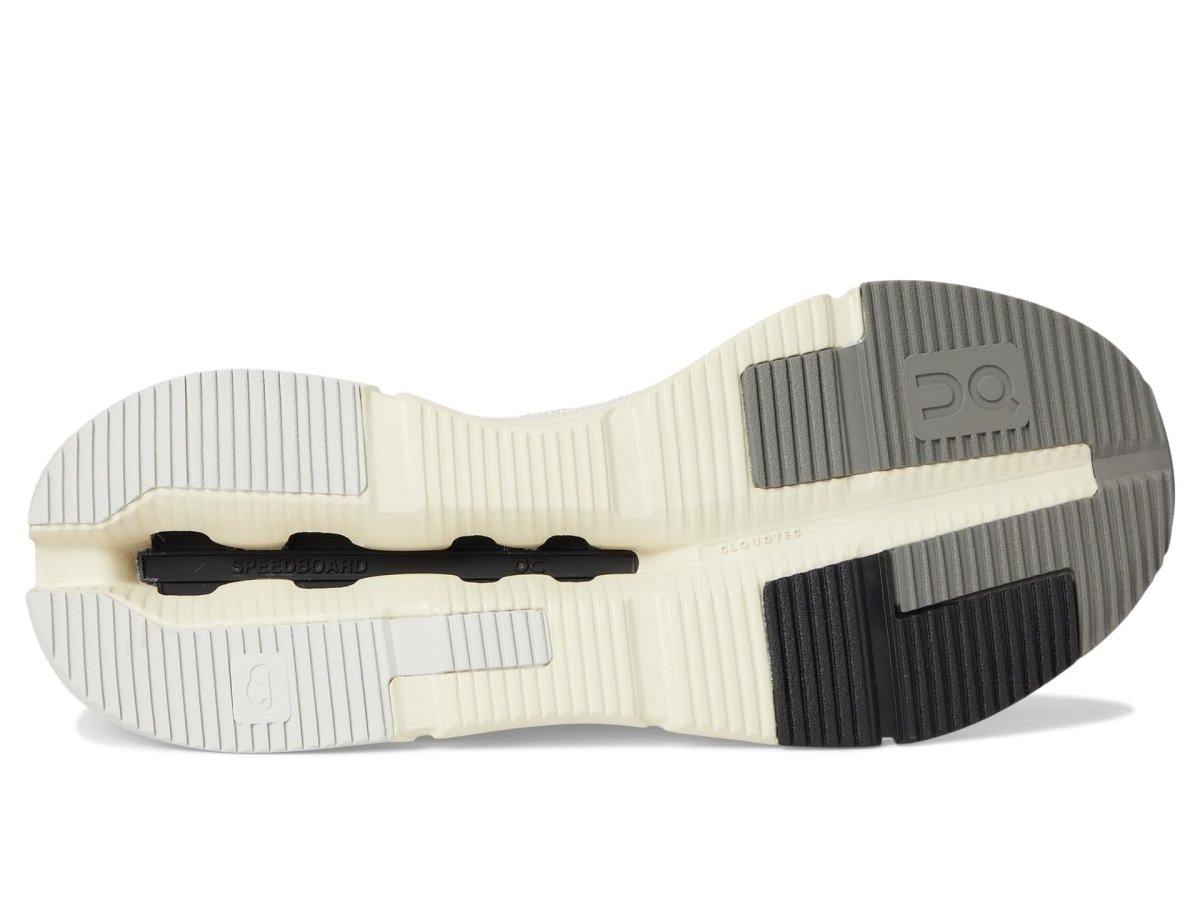 On Mens, Cloudnova Form 2 Pearl/Black 8 Medium