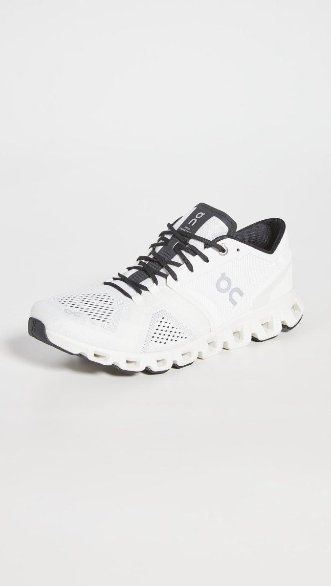 On Running Mens Cloud X Synthetic Textile White Black Trainers 10 US