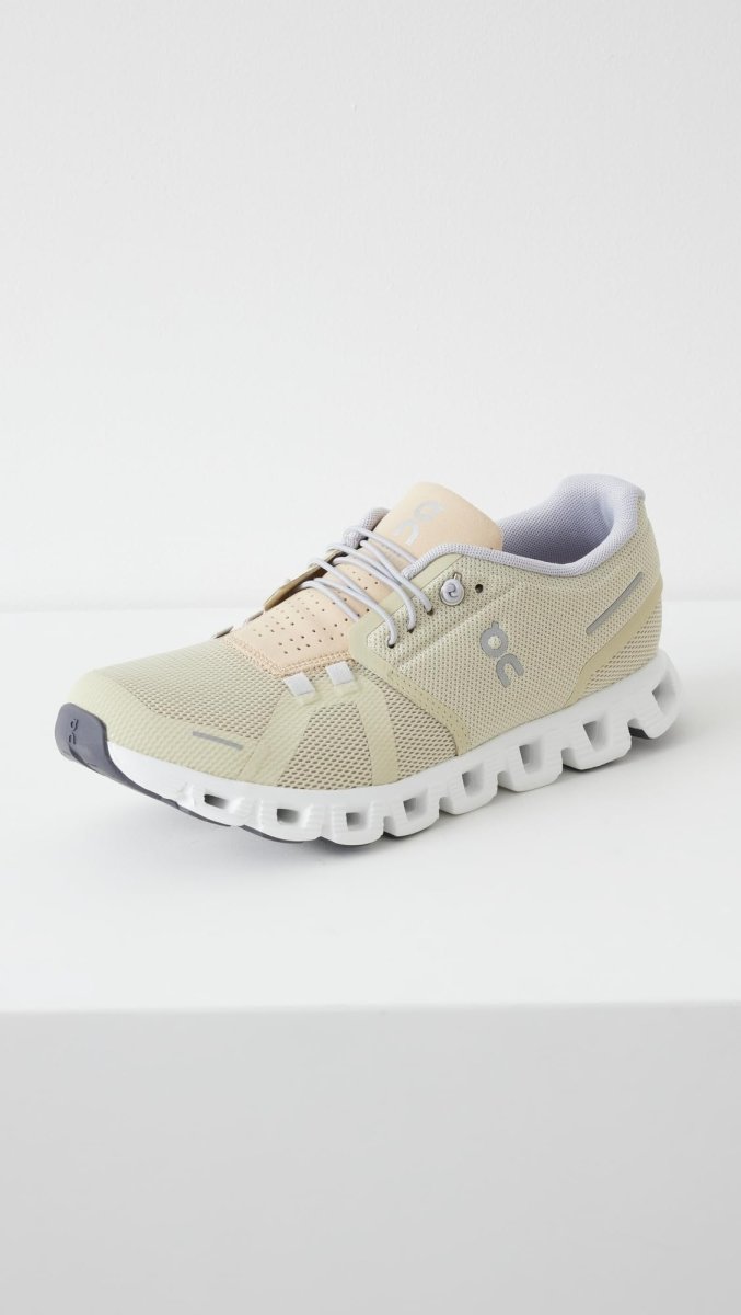 On Women's Cloud 5 Sneakers, Haze | Sand, Tan, Off White, 6 Medium US