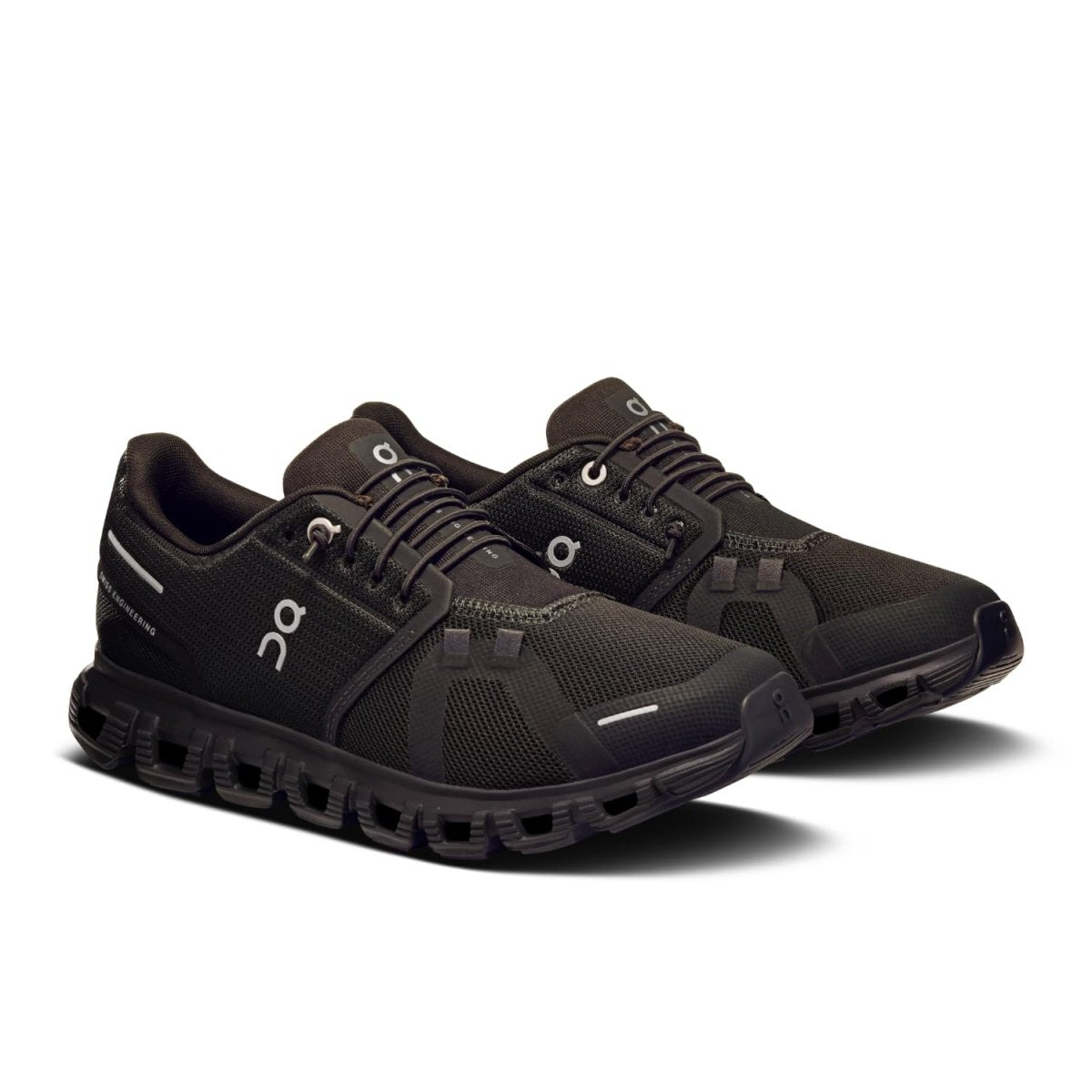 On Womens, Cloud 6 Black/Black 7.5 Medium