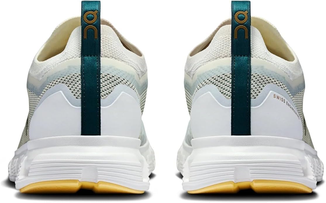 On Womens Cloud 6 Versa Ice/Spirulina 10 M
